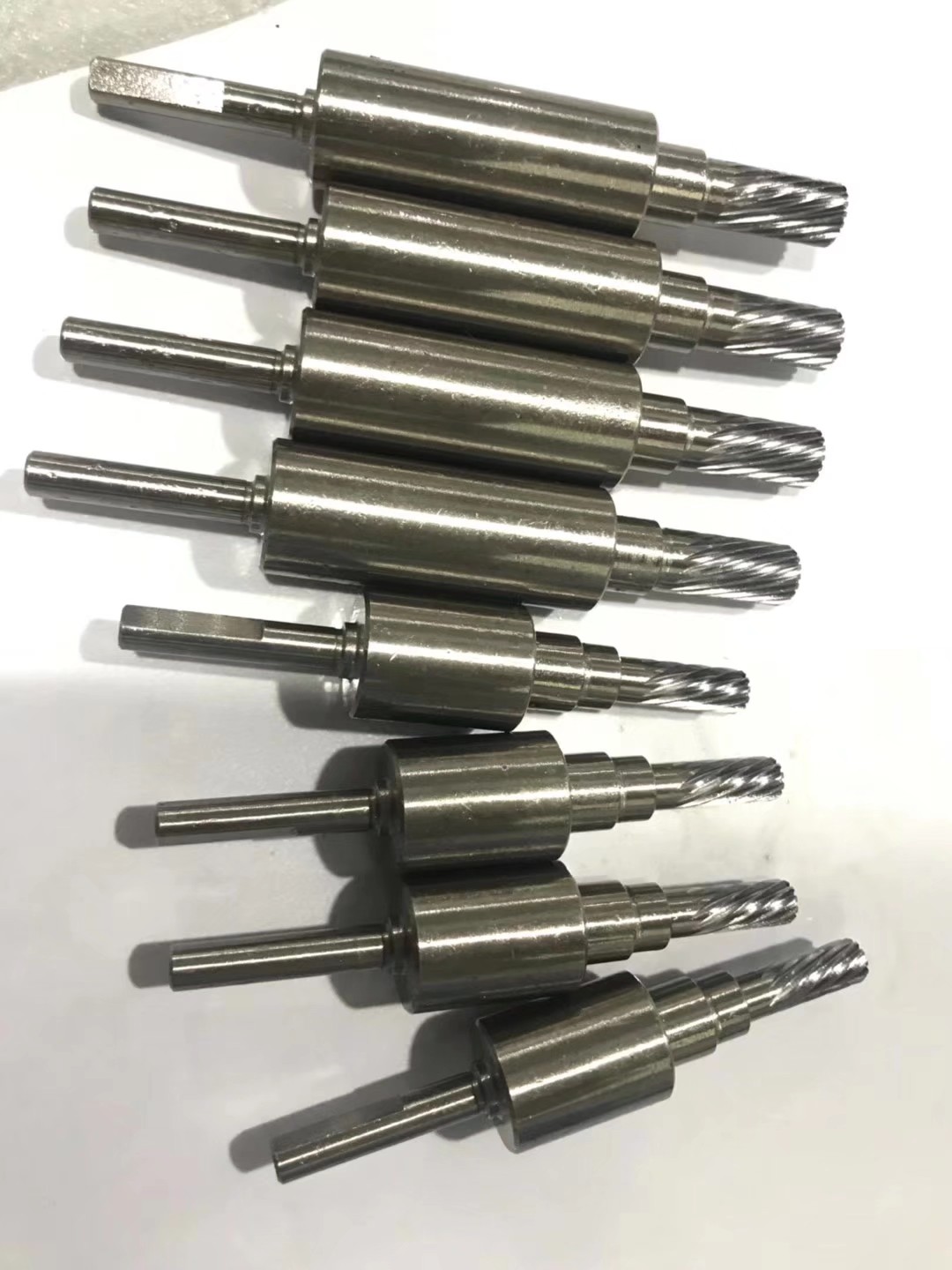 電機(jī)轉(zhuǎn)子齒輪軸